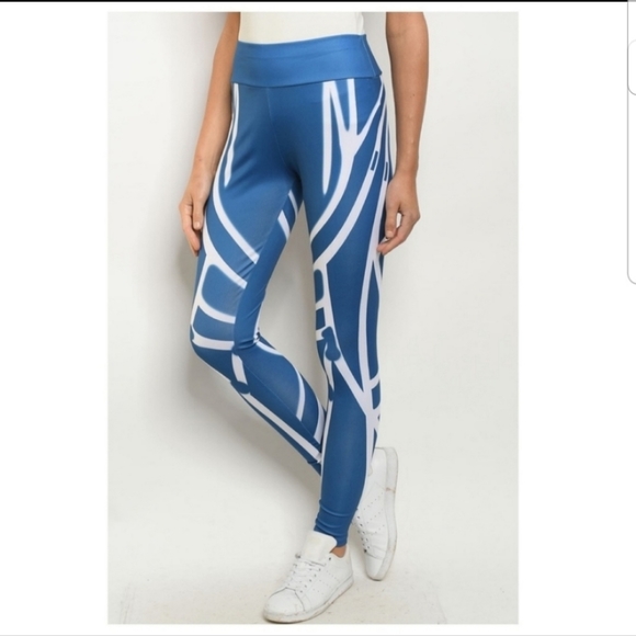 Blue & White Leggings - Picture 3 of 6
